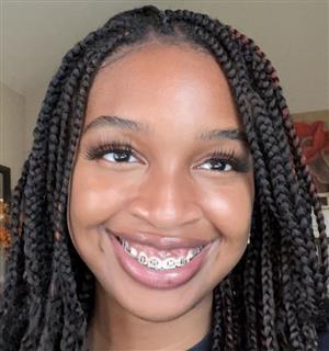 Photo of Stephanie 