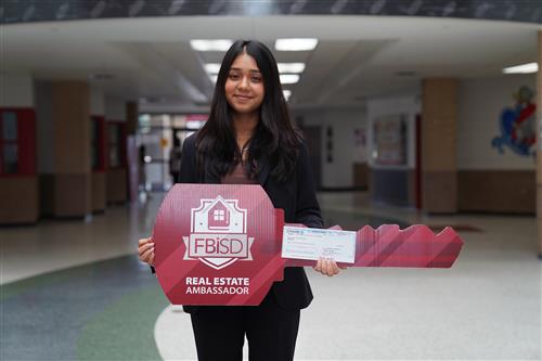 AHS senior recipient of real estate scholarship