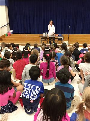 Meterologist Britta Merwin speaks to students at Highlands Elementary  (11/17/2016)