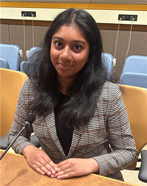 Dulles High School senior Nakshatra Kothapalli posing for photo